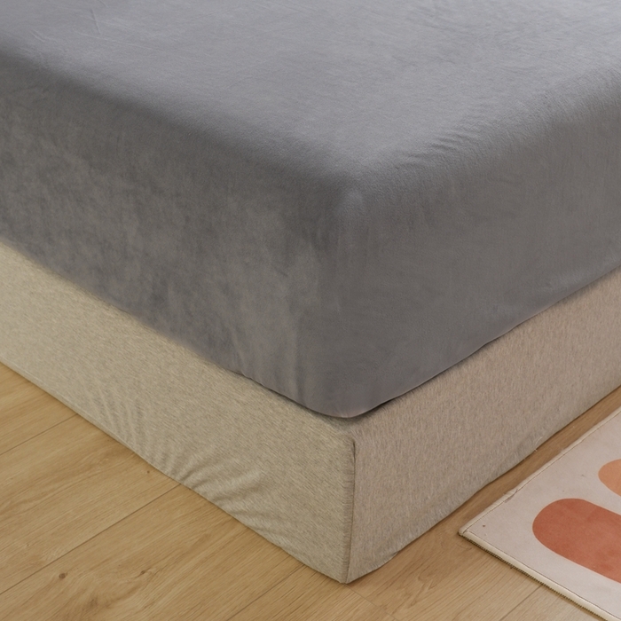 91家纺网 家纺一手货源 找家纺 啊雅家居 2026新款贝壳边宝宝绒四件套 贝壳银灰