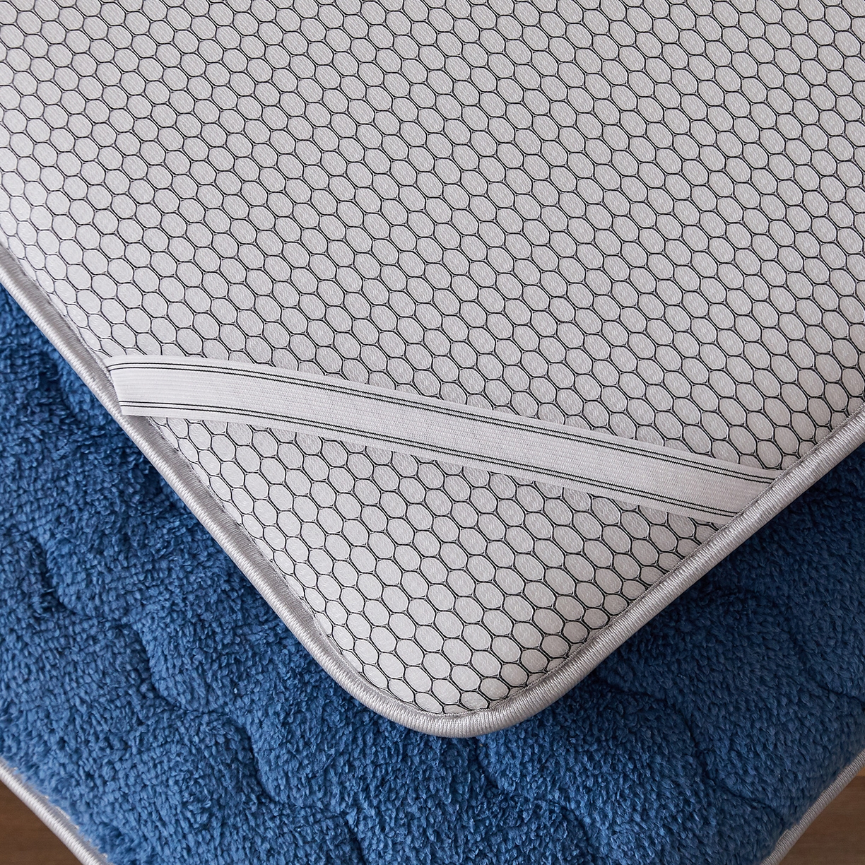 91家纺网 家纺一手货源 找家纺 月茶家纺 2026新款高克重羊羔绒床垫垫子 蓝色