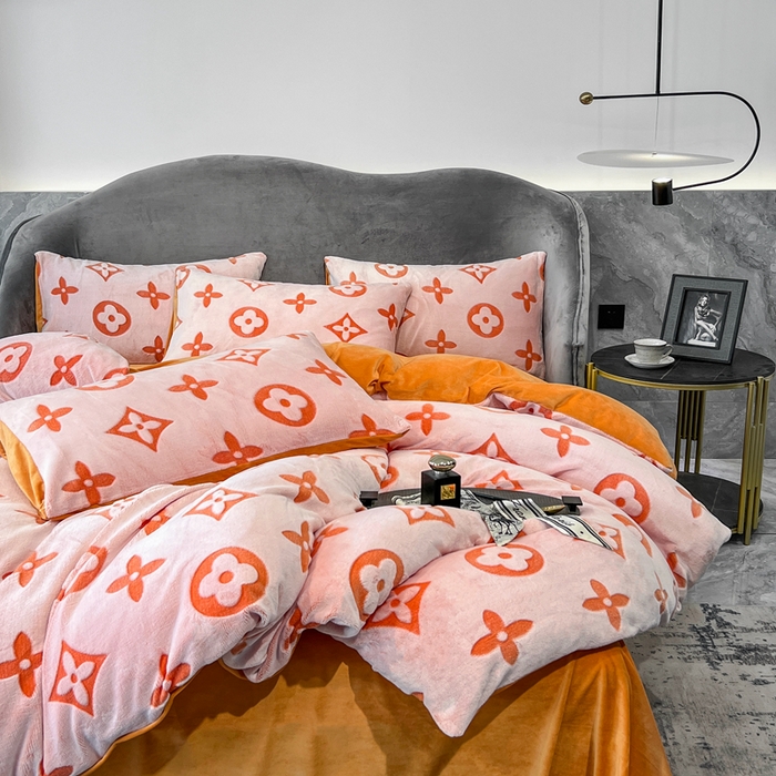 91家纺网 家纺一手货源 找家纺 （总）啊雅家居 2026新款雕花绒加宝宝绒四件套床单款床笠款