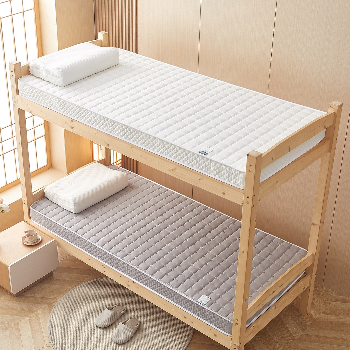 91家纺网 家纺一手货源 找家纺 月茶家纺 2026新款学生款立体面包格床垫 灰色