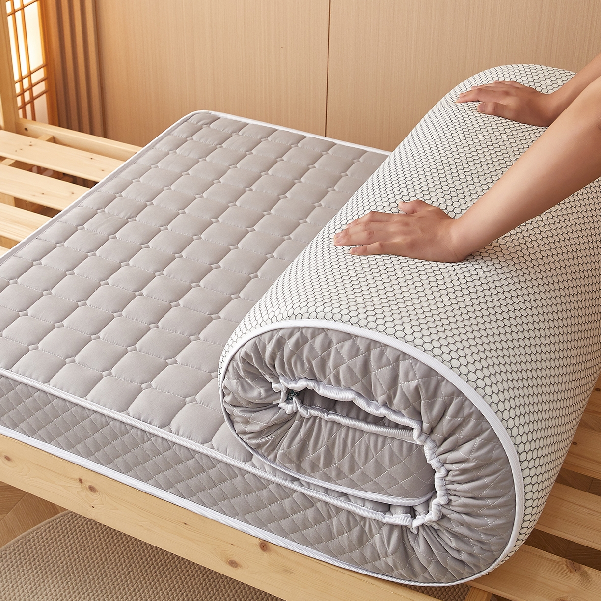 91家纺网 家纺一手货源 找家纺 月茶家纺 2026新款学生款立体面包格床垫 灰色