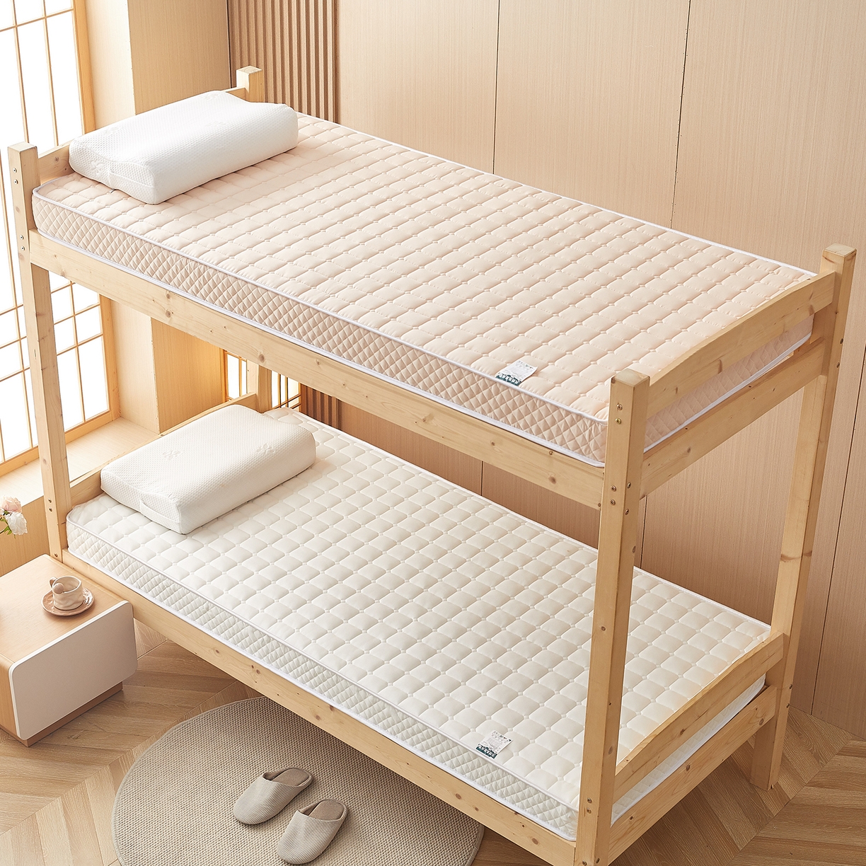 91家纺网 家纺一手货源 找家纺 月茶家纺 2026新款学生款立体面包格床垫 白色