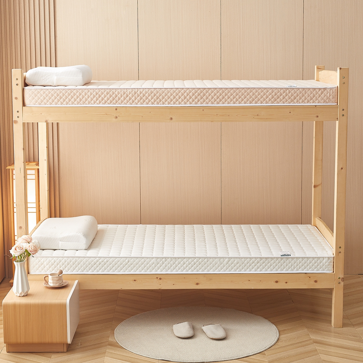 91家纺网 家纺一手货源 找家纺 月茶家纺 2026新款学生款立体面包格床垫 白色