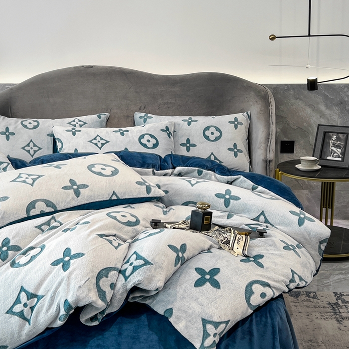 啊雅家居 2026新款雕花绒加宝宝绒四件套床单款床笠款 点雕绿