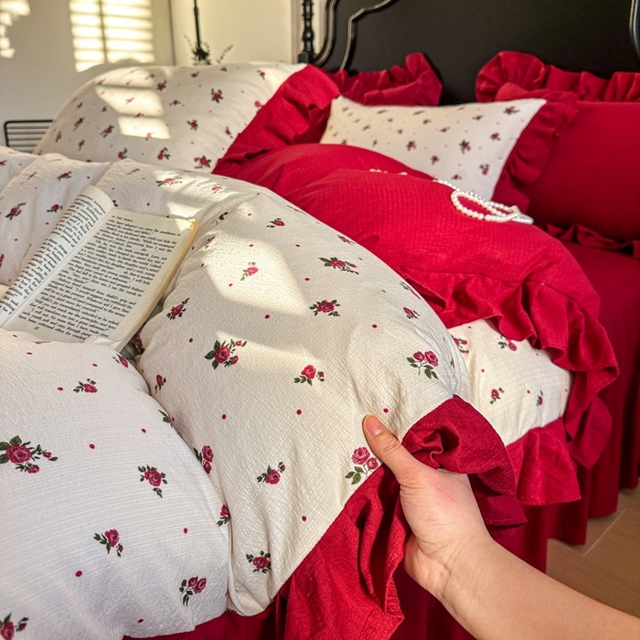 91家纺网 家纺一手货源 找家纺 （总）金盛皇朝家纺 2026新款仿棉皱皱纱双层纱木棉仿棉水洗棉喜庆浪漫大红四件套-红韵系列