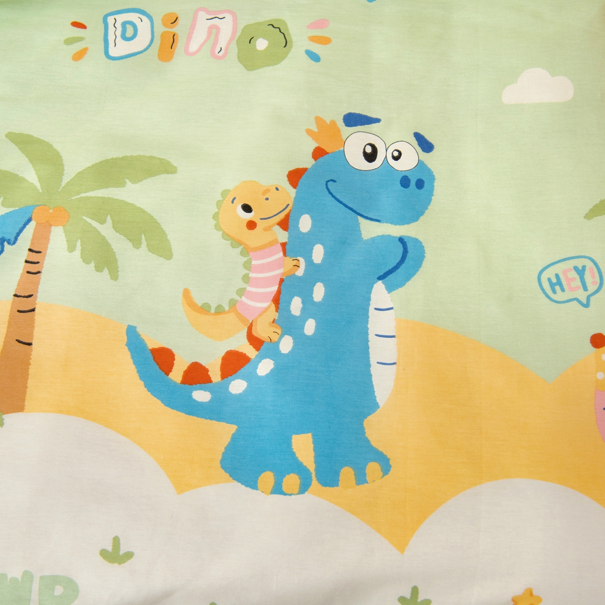 91家纺网 家纺一手货源 找家纺 鱼宝 2026新款全棉纯棉幼儿园套件-星愿系列 度假恐龙