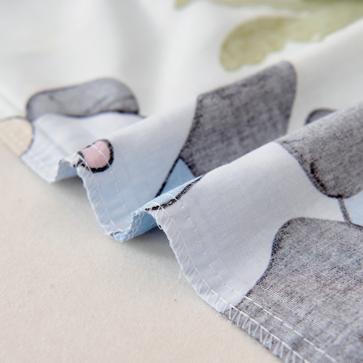 91家纺网 家纺一手货源 找家纺 鱼宝 2026新款全棉纯棉幼儿园套件-星愿系列 森林熊猫蓝