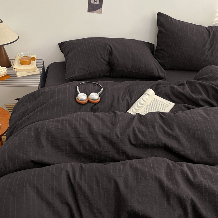 91家纺网 家纺一手货源 找家纺 优承佳生活馆 2026新款高克重无印风阳离子提花工艺三件套四件套单被套系列 （提供买家秀） 阳离子-暗夜黑