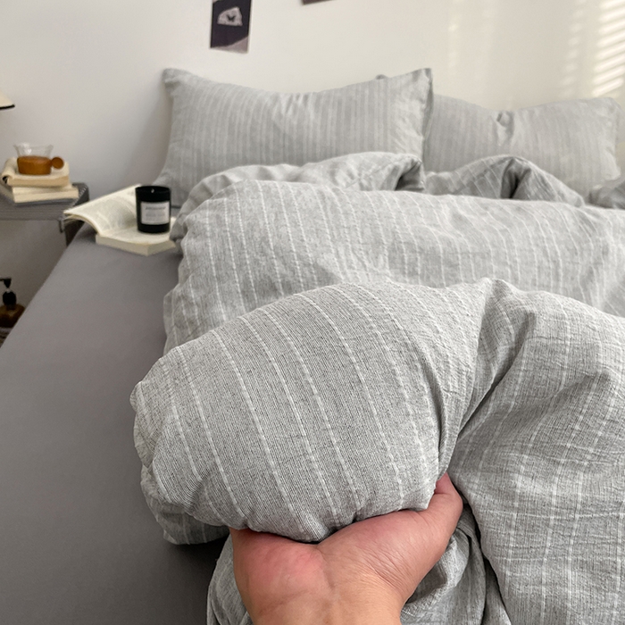 91家纺网 家纺一手货源 找家纺 优承佳生活馆 2026新款高克重无印风阳离子提花工艺三件套四件套单被套系列 （提供买家秀） 阳离子-冰川雾灰