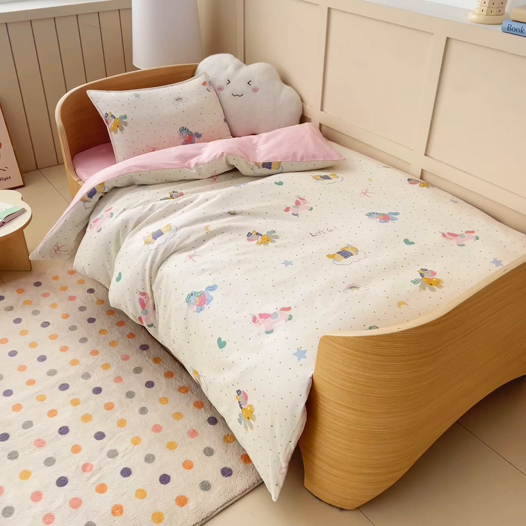 91家纺网 家纺一手货源 找家纺 鱼宝 2026新款全棉纯棉幼儿园套件-星愿系列 旋转木马