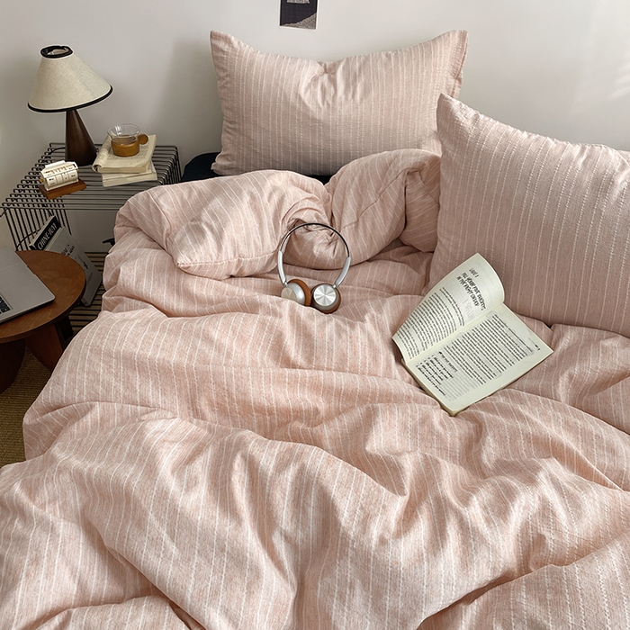 91家纺网 家纺一手货源 找家纺 优承佳生活馆 2026新款高克重无印风阳离子提花工艺三件套四件套单被套系列 （提供买家秀） 阳离子-淡粉+暗夜黑