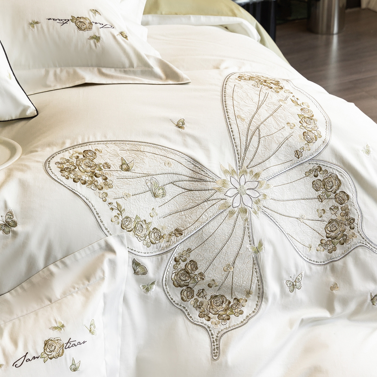 91家纺网 家纺一手货源 找家纺 优悦生活馆 2026新款全棉新疆长绒棉刺绣四件套-碟语森眠 碟语森眠-白