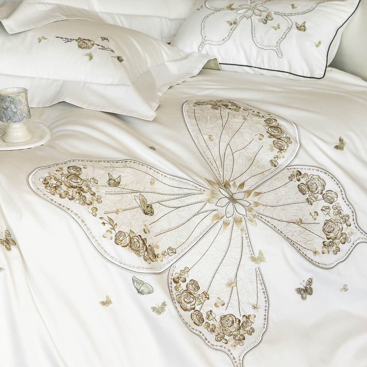 91家纺网 家纺一手货源 找家纺 优悦生活馆 2026新款全棉新疆长绒棉刺绣四件套-碟语森眠 碟语森眠-白