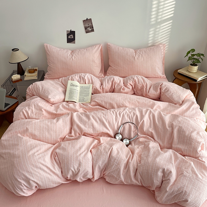 91家纺网 家纺一手货源 找家纺 优承佳生活馆 2026新款高克重无印风阳离子提花工艺三件套四件套单被套系列 （提供买家秀） 阳离子-樱花粉