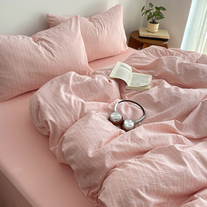 91家纺网 家纺一手货源 找家纺 优承佳生活馆 2026新款高克重无印风阳离子提花工艺三件套四件套单被套系列 （提供买家秀） 阳离子-樱花粉