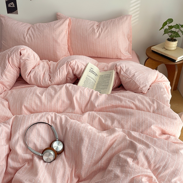 91家纺网 家纺一手货源 找家纺 优承佳生活馆 2026新款高克重无印风阳离子提花工艺三件套四件套单被套系列 （提供买家秀） 阳离子-樱花粉