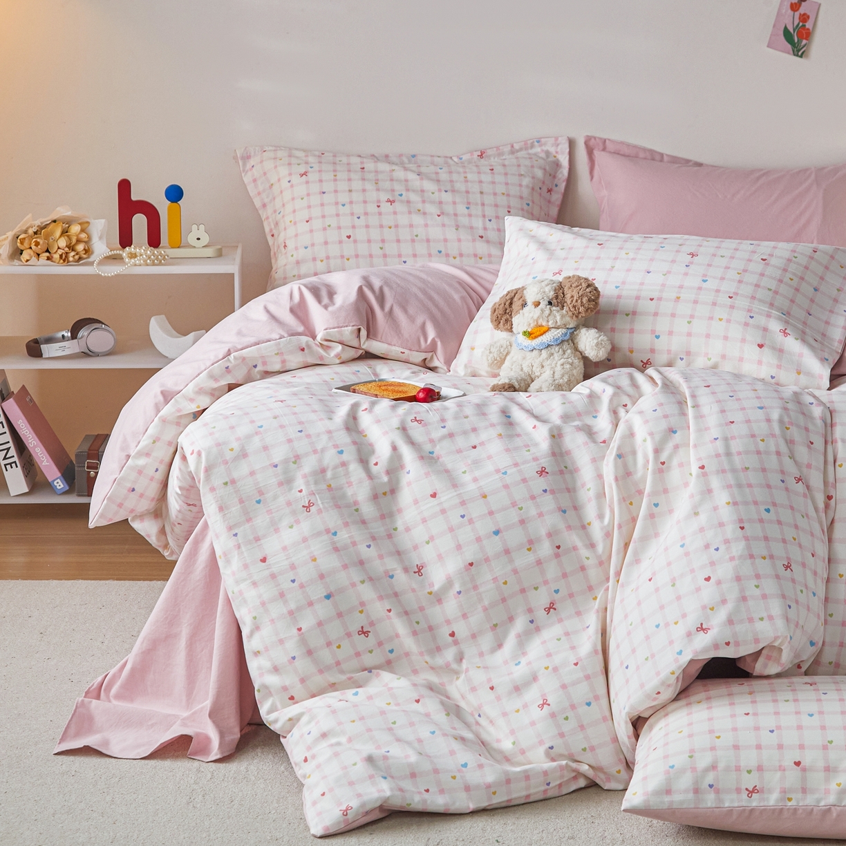 91家纺网 家纺一手货源 找家纺 梦纤绒 2026新款香云锦仿棉高克重四件套 粉格蝴蝶结