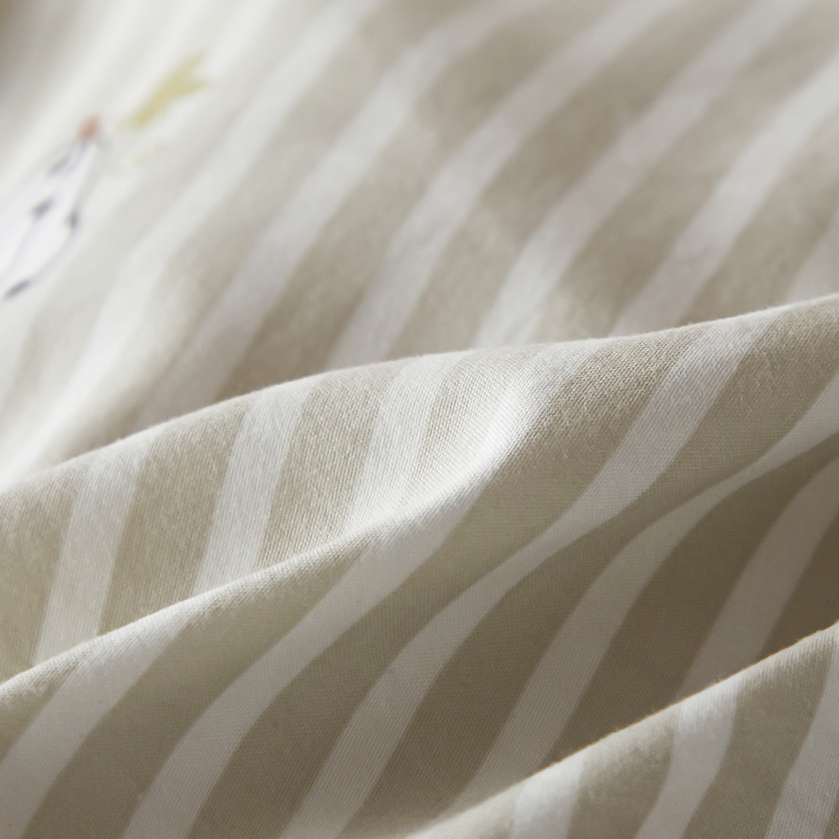 91家纺网 家纺一手货源 找家纺 梦纤绒 2026新款香云锦仿棉高克重四件套 南瓜派