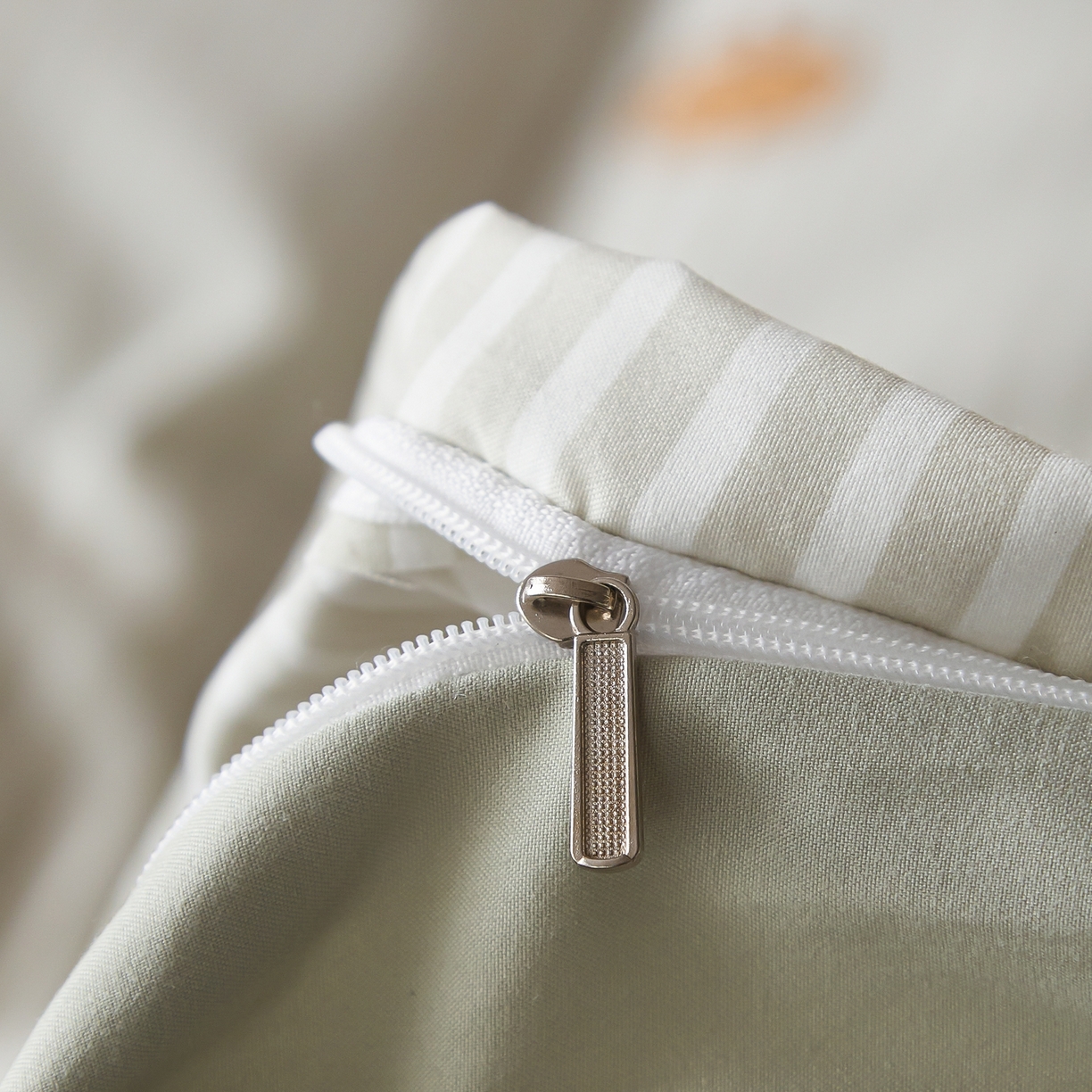 91家纺网 家纺一手货源 找家纺 梦纤绒 2026新款香云锦仿棉高克重四件套 南瓜派