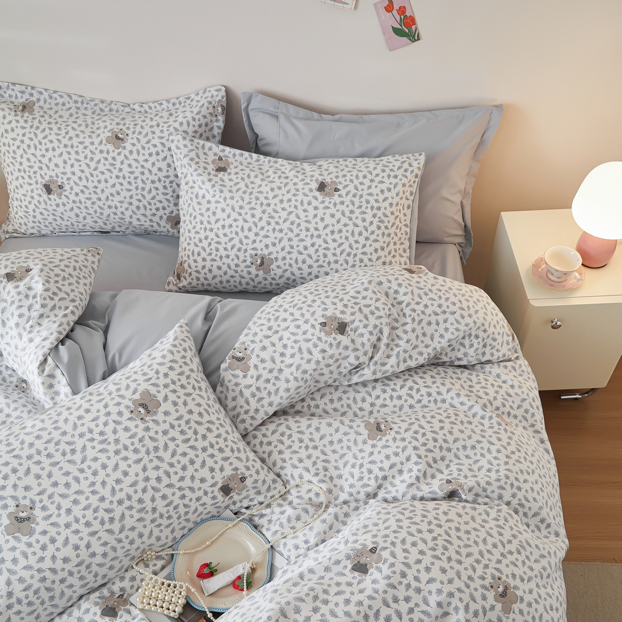 91家纺网 家纺一手货源 找家纺 梦纤绒 2026新款香云锦仿棉高克重四件套 树叶萌象