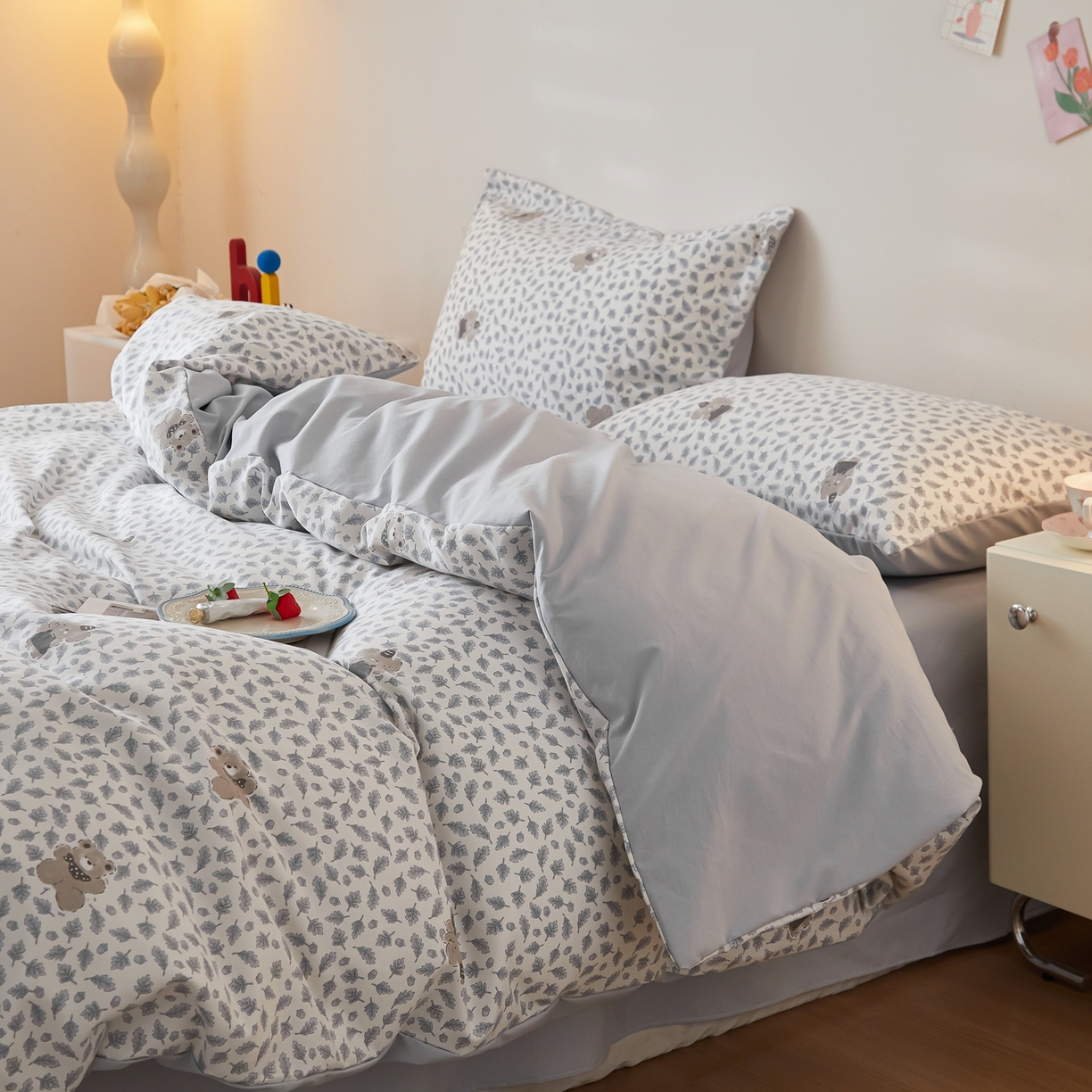 91家纺网 家纺一手货源 找家纺 梦纤绒 2026新款香云锦仿棉高克重四件套 树叶萌象