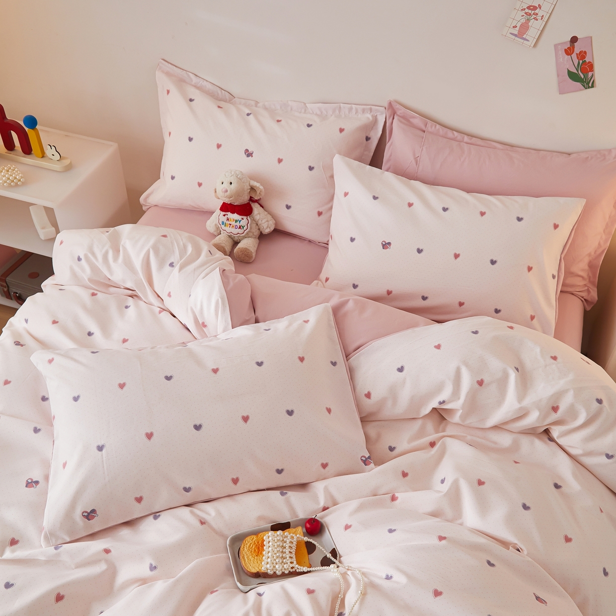 91家纺网 家纺一手货源 找家纺 梦纤绒 2026新款香云锦仿棉高克重四件套 甜梦撞色心