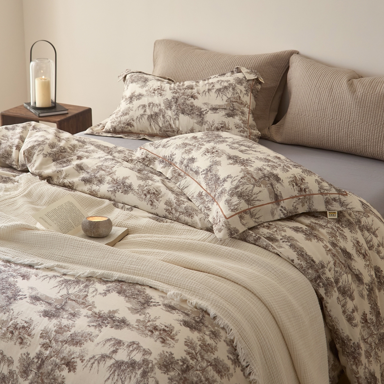 91家纺网 家纺一手货源 找家纺 莱豫家纺 2026新款亚麻棉四件套 树屋