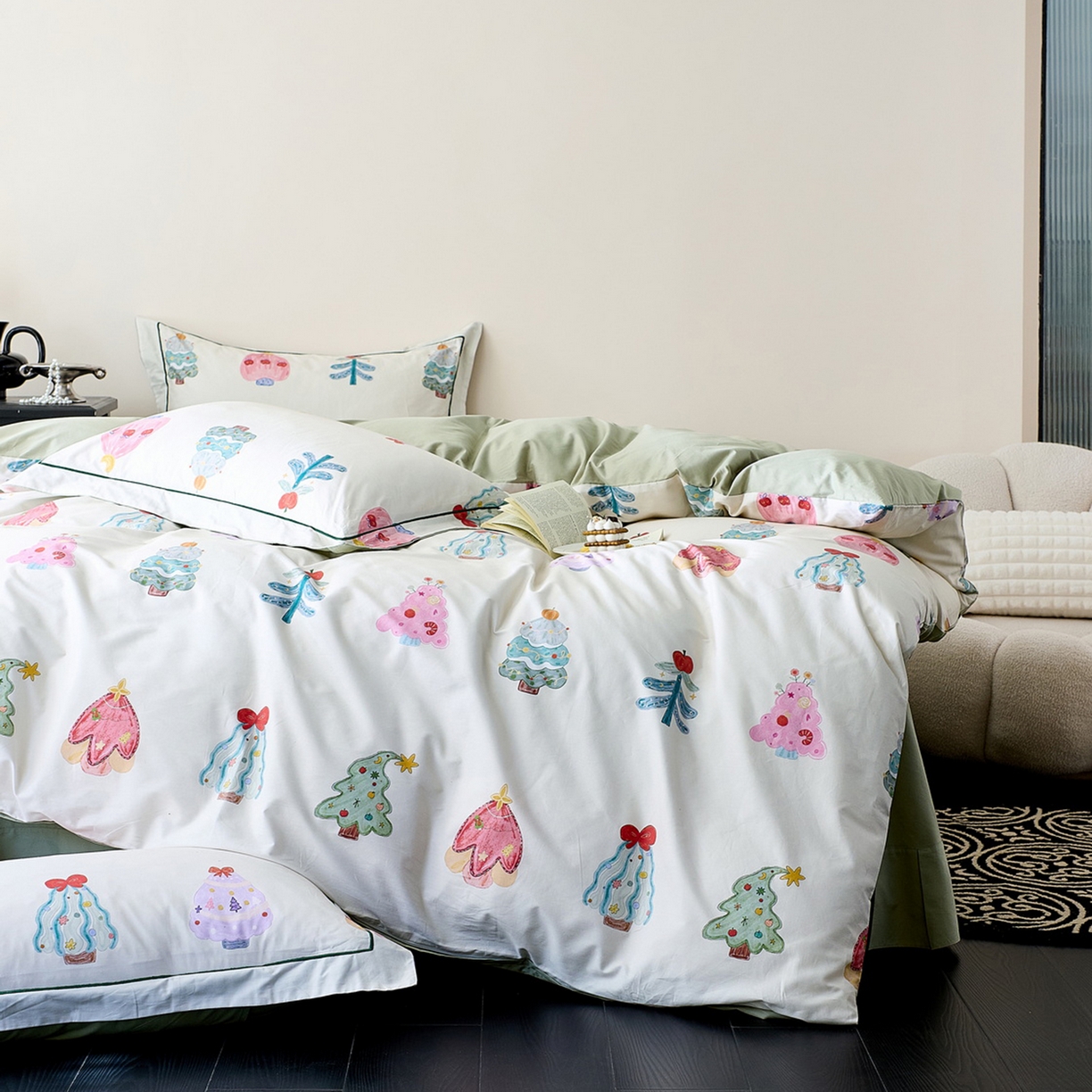 91家纺网 家纺一手货源 找家纺 由丽家纺 2026新款柔棉印花四件套系列 花漾岛-绿