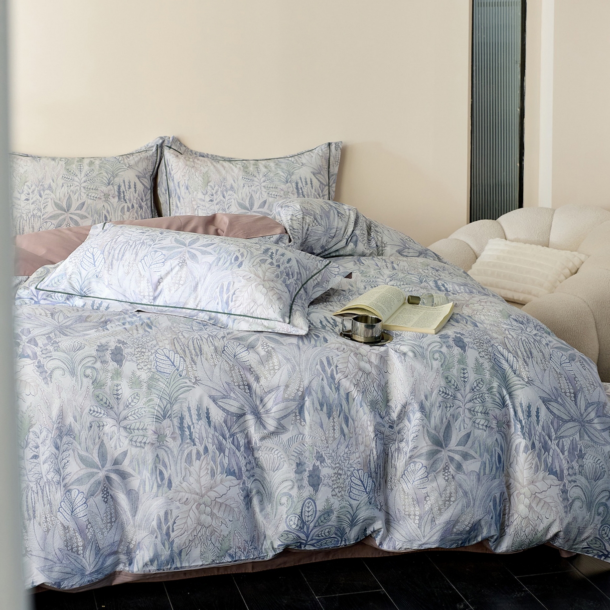 91家纺网 家纺一手货源 找家纺 由丽家纺 2026新款柔棉印花四件套系列 花信礼