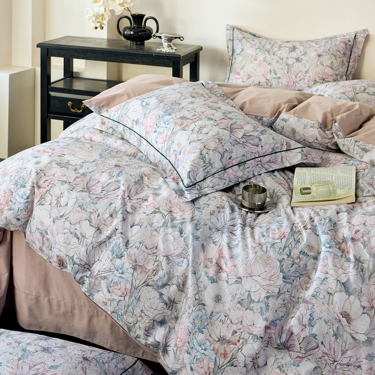 91家纺网 家纺一手货源 找家纺 由丽家纺 2026新款柔棉印花四件套系列 奈莎-绿