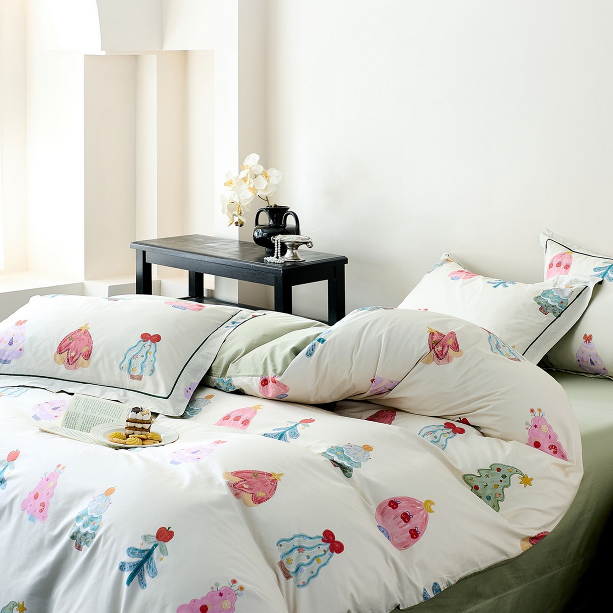 91家纺网 家纺一手货源 找家纺 由丽家纺 2026新款柔棉印花四件套系列 花漾岛-绿