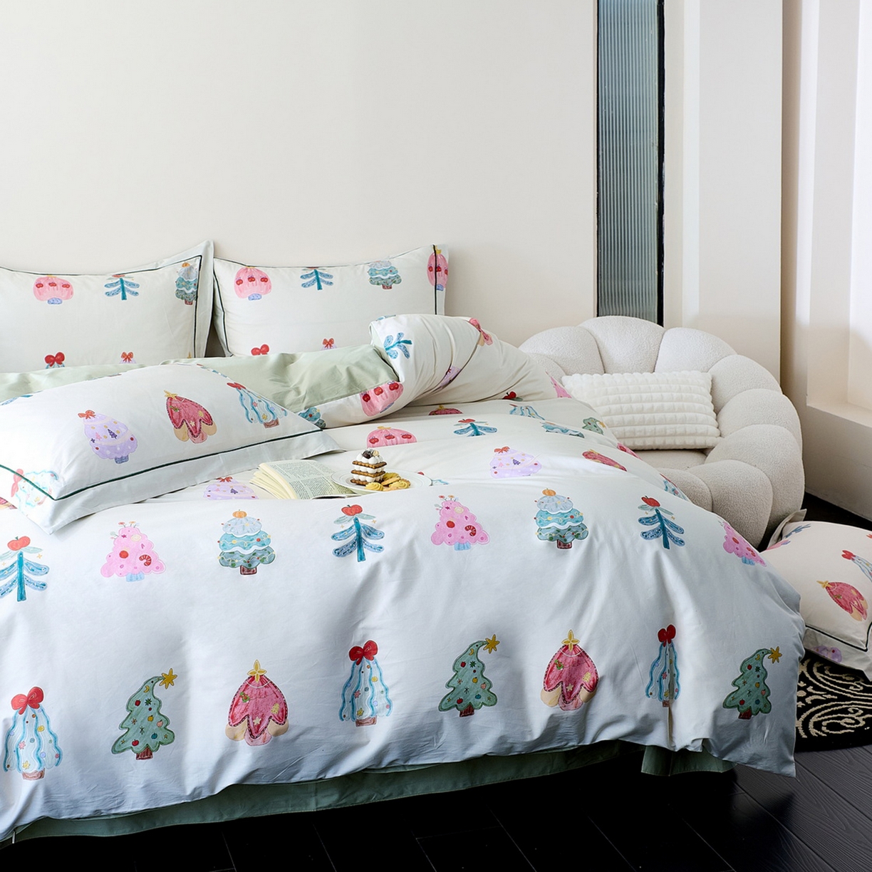 91家纺网 家纺一手货源 找家纺 由丽家纺 2026新款柔棉印花四件套系列 花漾岛-绿