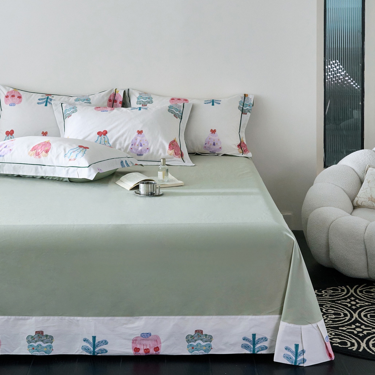 91家纺网 家纺一手货源 找家纺 由丽家纺 2026新款柔棉印花四件套系列 花漾岛-绿