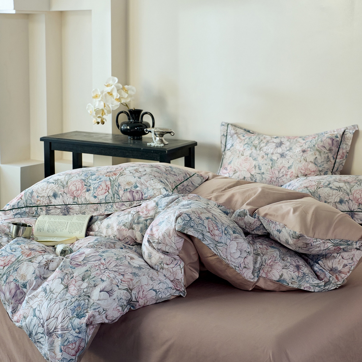 91家纺网 家纺一手货源 找家纺 由丽家纺 2026新款柔棉印花四件套系列 奈莎-绿