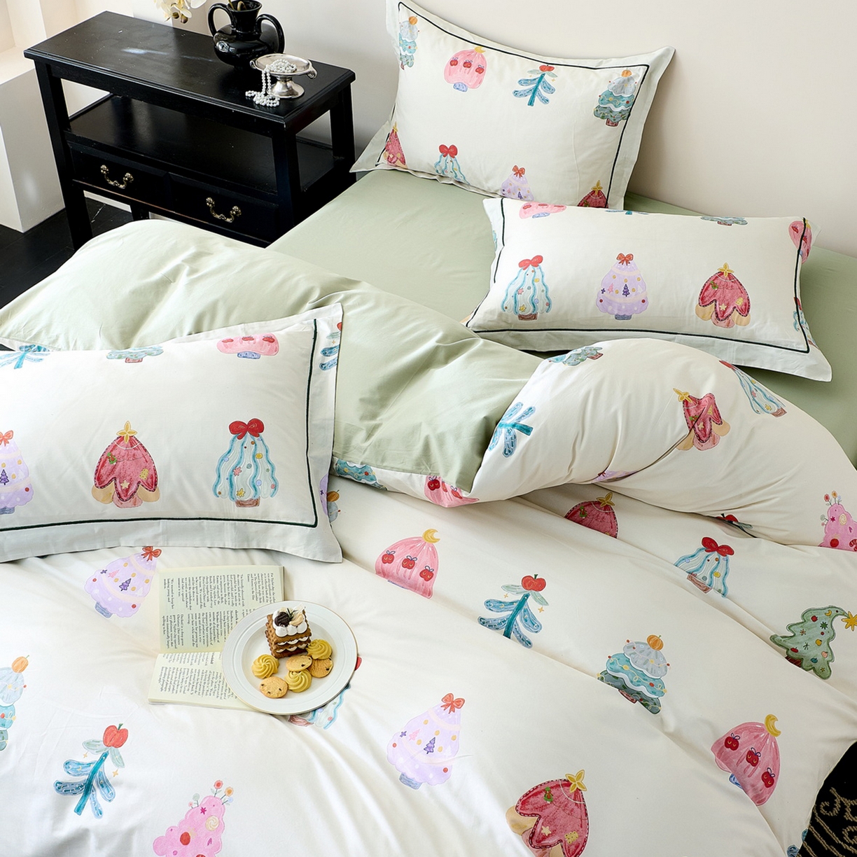 91家纺网 家纺一手货源 找家纺 由丽家纺 2026新款柔棉印花四件套系列 花漾岛-绿