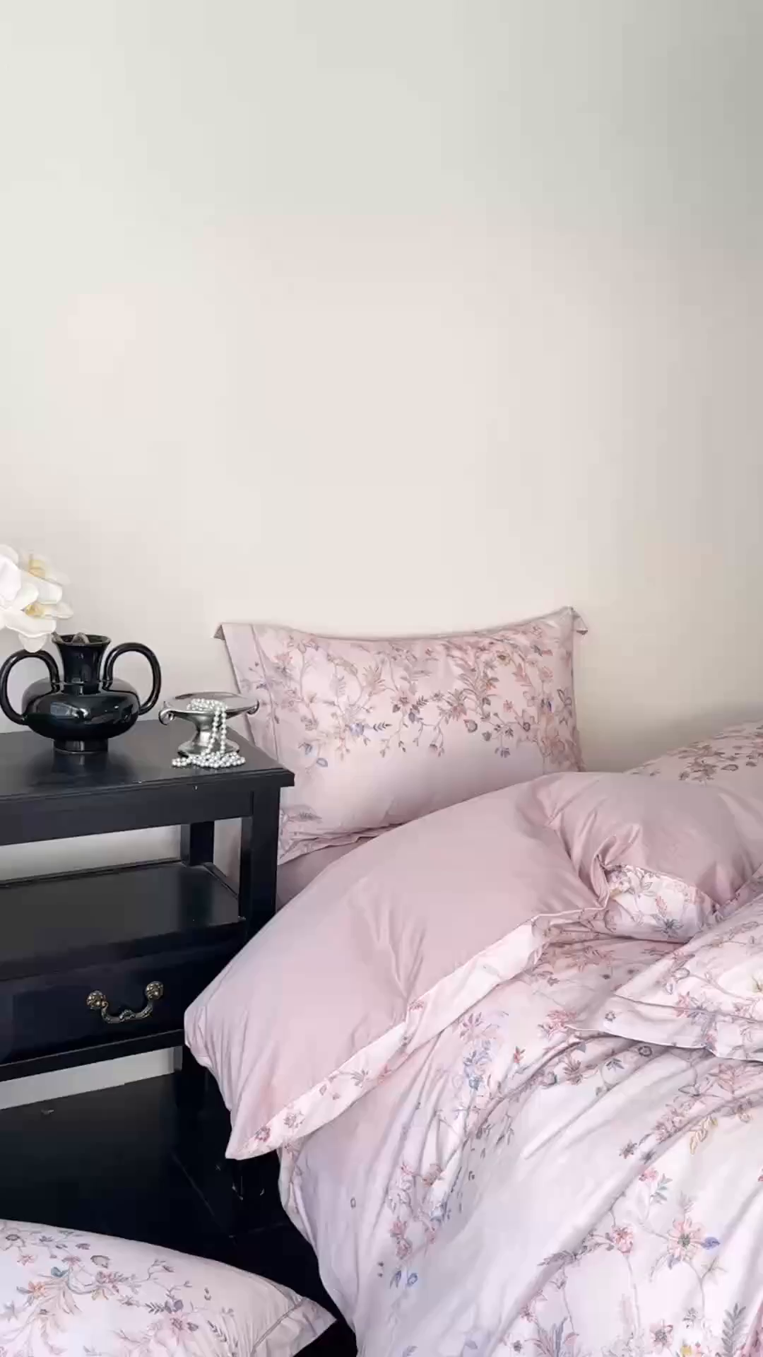 91家纺网 家纺一手货源 找家纺 由丽家纺 2026新款柔棉印花四件套系列 花梦-粉