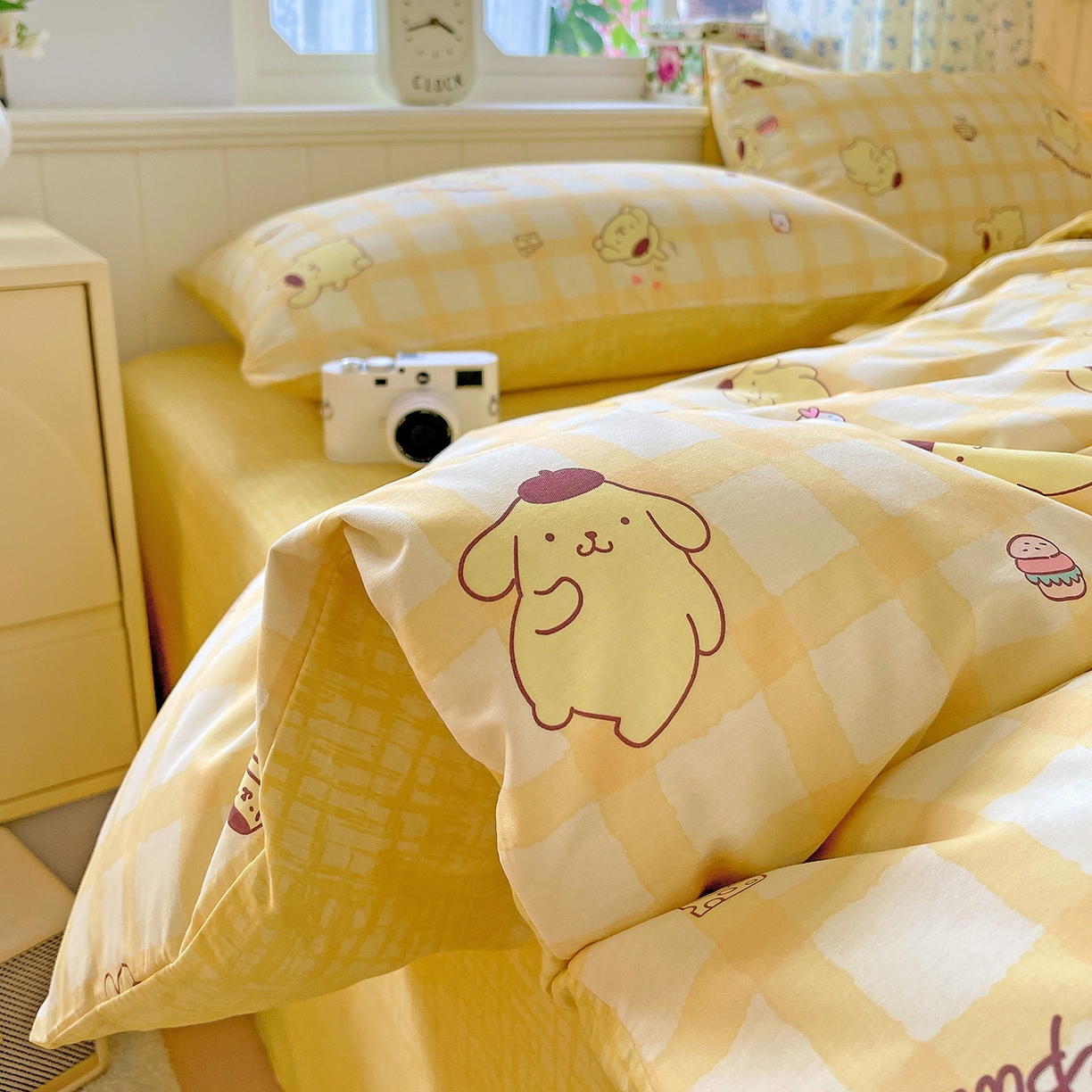 91家纺网 家纺一手货源 找家纺 朵希曼 2026新款正版授权全棉纯棉三丽鸥系列四件套 焦糖布丁狗