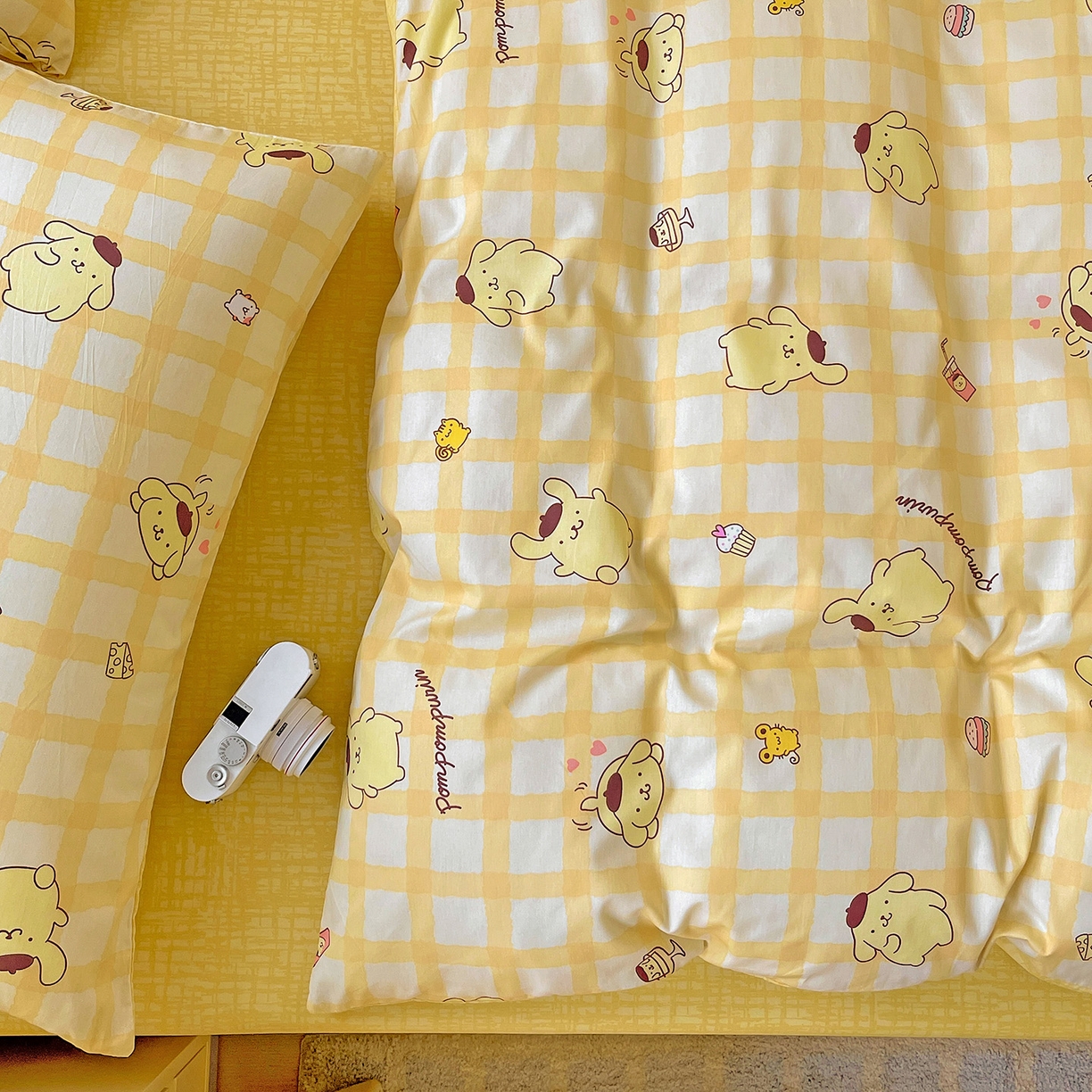 91家纺网 家纺一手货源 找家纺 朵希曼 2026新款正版授权全棉纯棉三丽鸥系列四件套 焦糖布丁狗