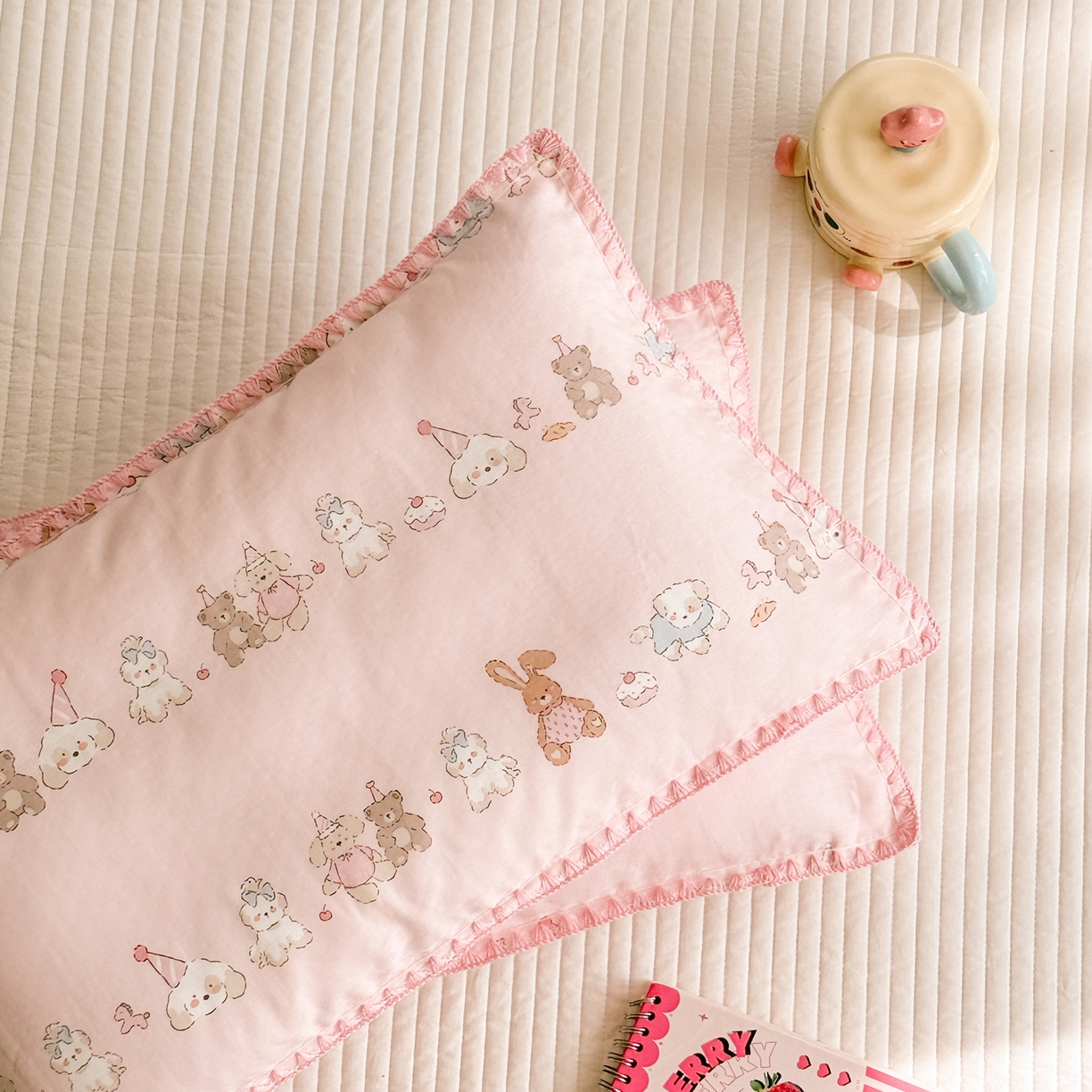 91家纺网 家纺一手货源 找家纺 呗旺鹿 2026新款A类全棉纯棉双层纱儿童枕头套纯棉枕芯内胆套 萌萌动物园粉