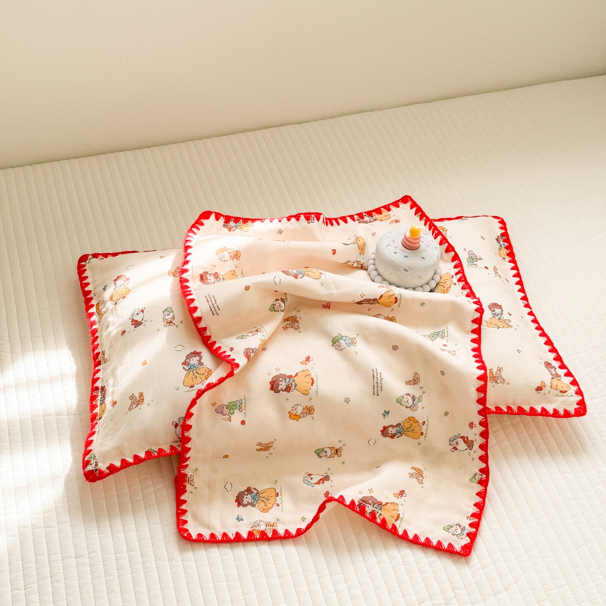 91家纺网 家纺一手货源 找家纺 呗旺鹿 2026新款A类全棉纯棉双层纱儿童枕头套纯棉枕芯内胆套 雪公主