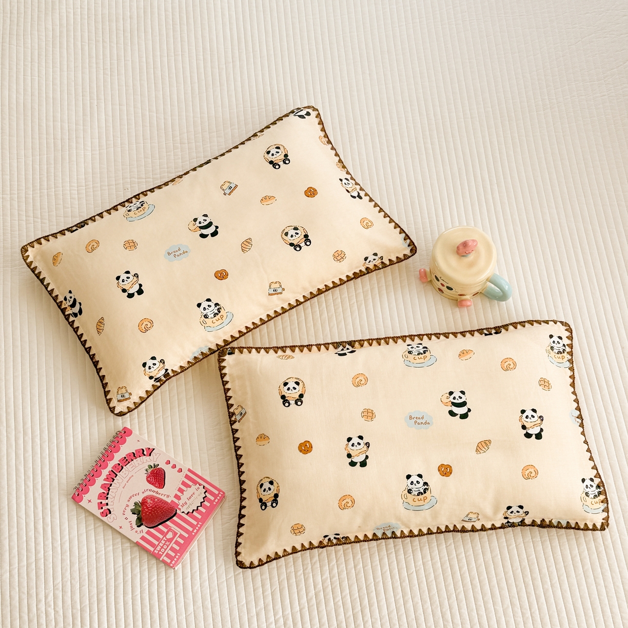 91家纺网 家纺一手货源 找家纺 呗旺鹿 2026新款A类全棉纯棉双层纱儿童枕头套纯棉枕芯内胆套 茶杯熊