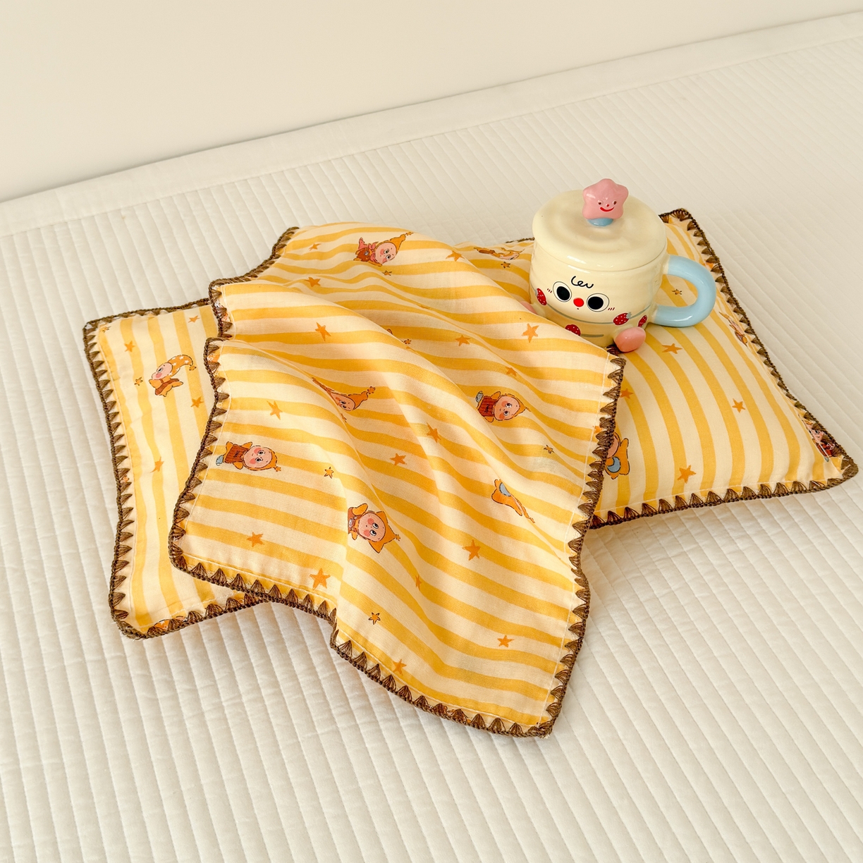 91家纺网 家纺一手货源 找家纺 呗旺鹿 2026新款A类全棉纯棉双层纱儿童枕头套纯棉枕芯内胆套 萌星