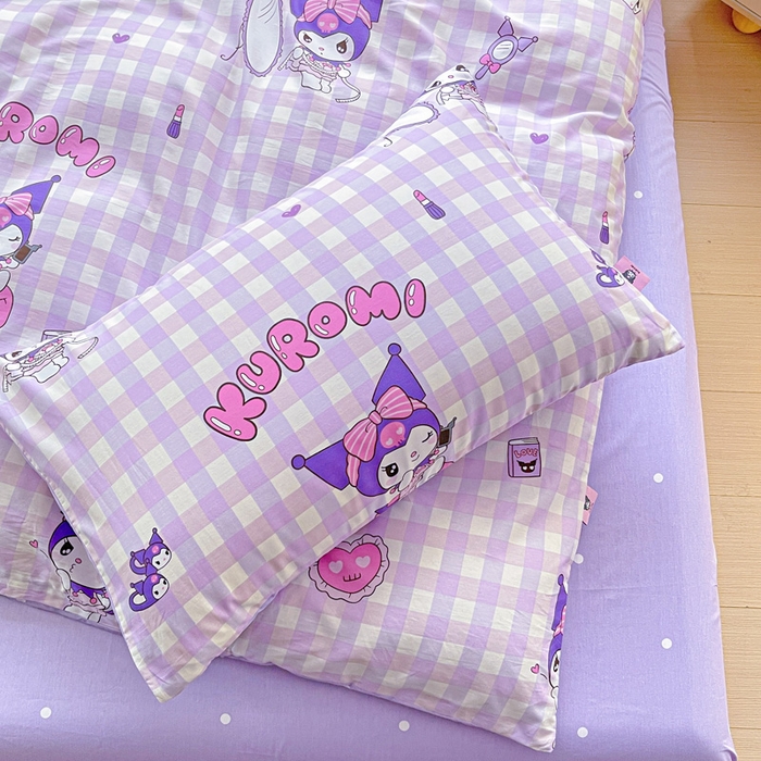 91家纺网 家纺一手货源 找家纺 朵希曼 2026新款正版授权全棉纯棉三丽鸥系列四件套 格子库洛米