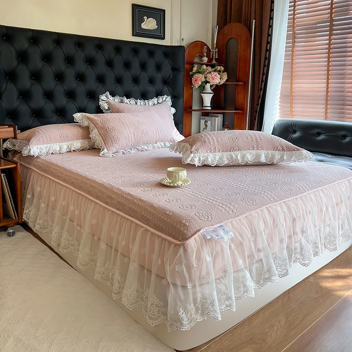 91家纺网 家纺一手货源 找家纺 网红馆（ck家纺） 2026新款床笠式床裙豆豆冰凉席-瑞莎 复古粉