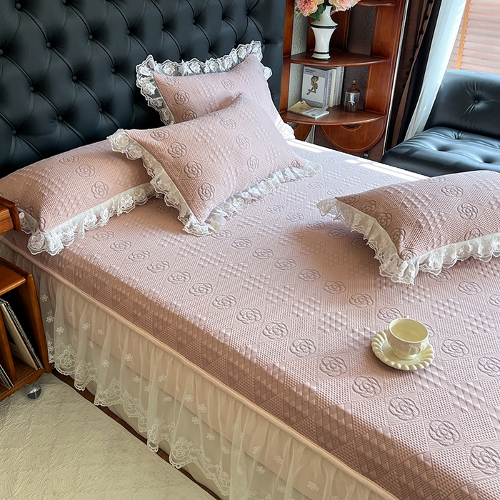91家纺网 家纺一手货源 找家纺 网红馆（ck家纺） 2026新款床笠式床裙豆豆冰凉席-瑞莎 复古粉