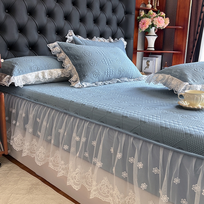 91家纺网 家纺一手货源 找家纺 网红馆（ck家纺） 2026新款床笠式床裙豆豆冰凉席-瑞莎 烟雾蓝