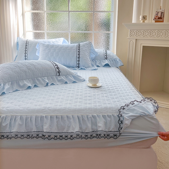 91家纺网 家纺一手货源 找家纺 网红馆（ck家纺） 2026新款喜芙棉蕾丝夹棉蜜芙蕾床笠 冰清蓝