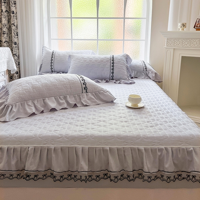 91家纺网 家纺一手货源 找家纺 网红馆（ck家纺） 2026新款喜芙棉蕾丝夹棉蜜芙蕾床笠 雾灰