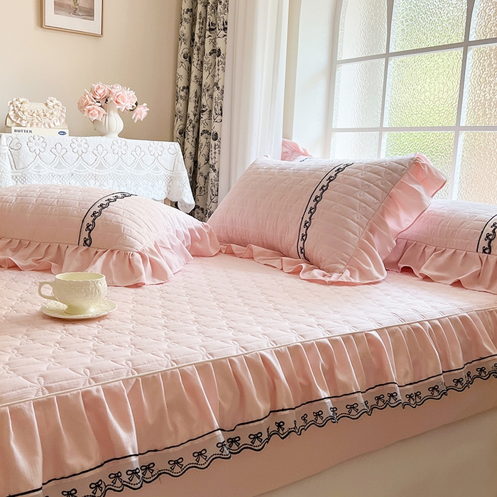 91家纺网 家纺一手货源 找家纺 网红馆（ck家纺） 2026新款喜芙棉蕾丝夹棉蜜芙蕾床笠 樱花粉