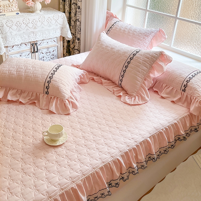 91家纺网 家纺一手货源 找家纺 网红馆（ck家纺） 2026新款喜芙棉蕾丝夹棉蜜芙蕾床笠 樱花粉